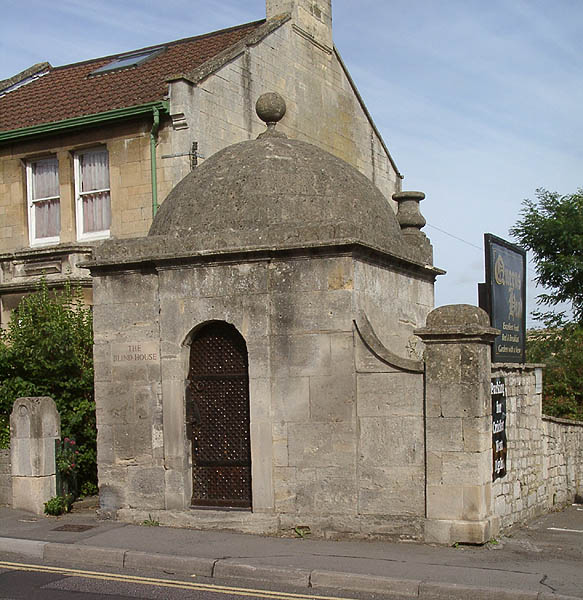 Small stone Blind House with domed roof in Box
